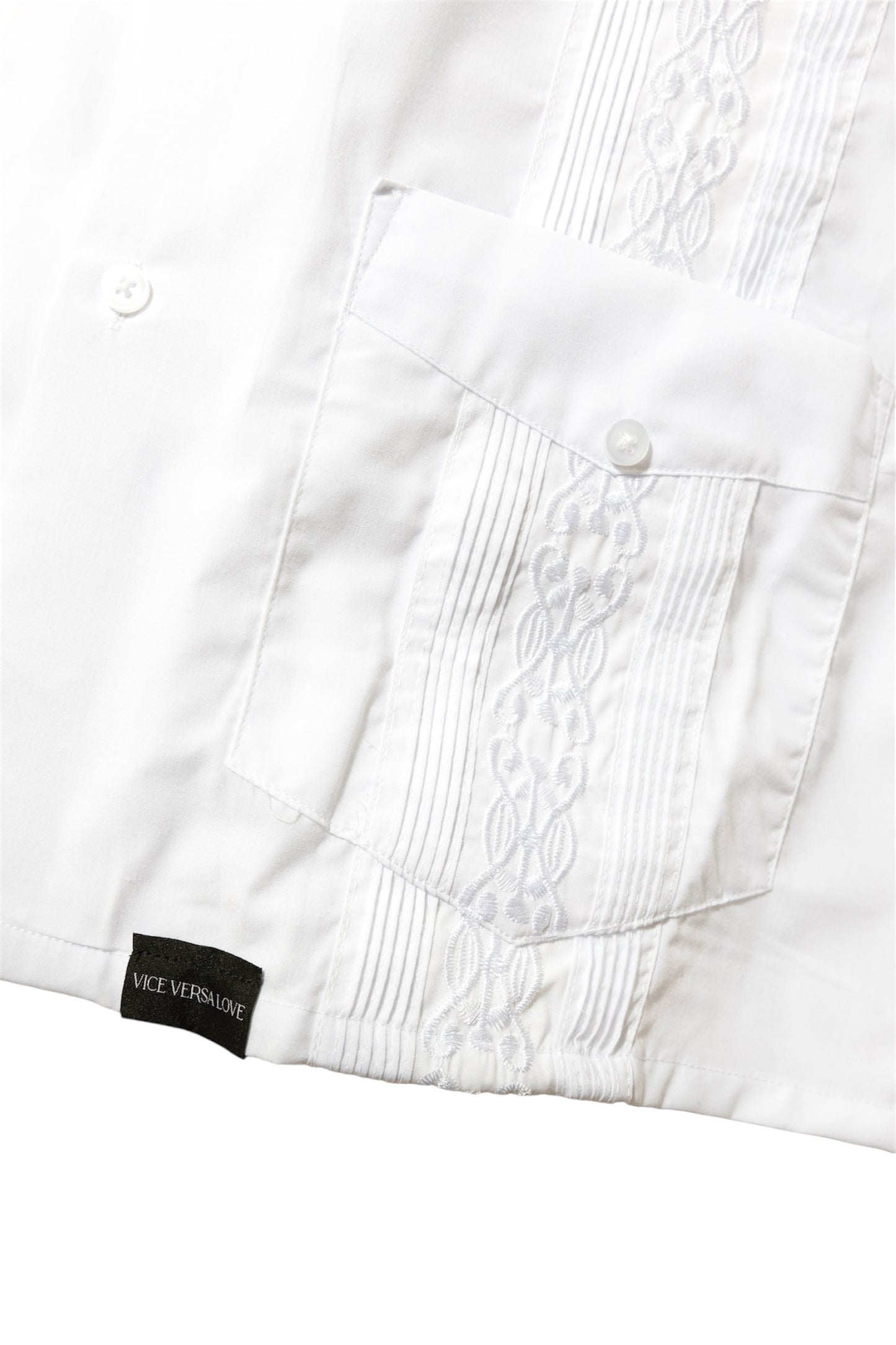 GUAYABERA